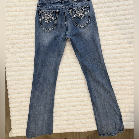 Grace Women's Classic Blue Straight Leg Jeans - Picture 4 of 5